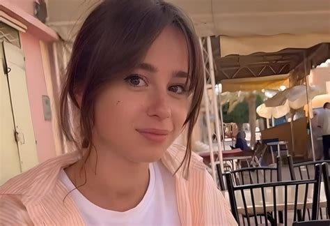 poqssi camgirl chaturbate